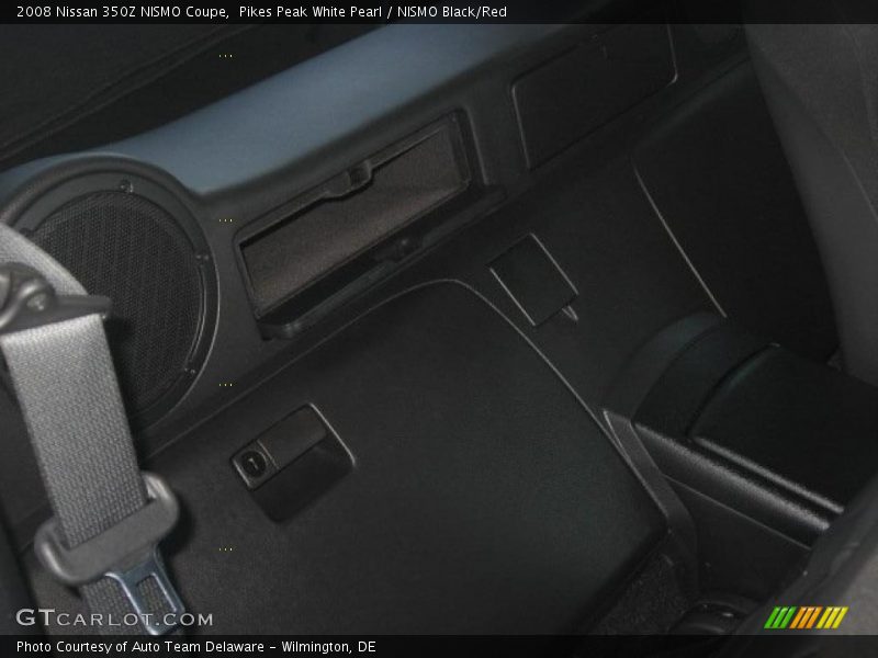 Pikes Peak White Pearl / NISMO Black/Red 2008 Nissan 350Z NISMO Coupe