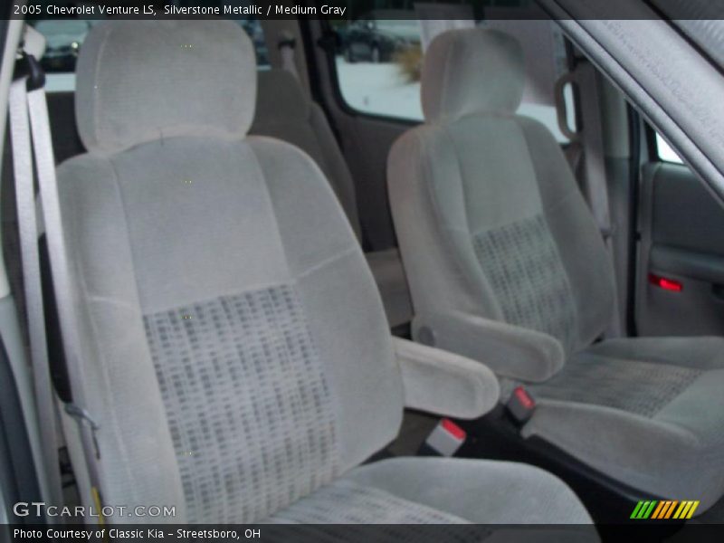 Silverstone Metallic / Medium Gray 2005 Chevrolet Venture LS