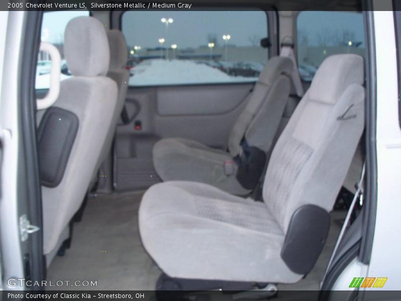 Silverstone Metallic / Medium Gray 2005 Chevrolet Venture LS