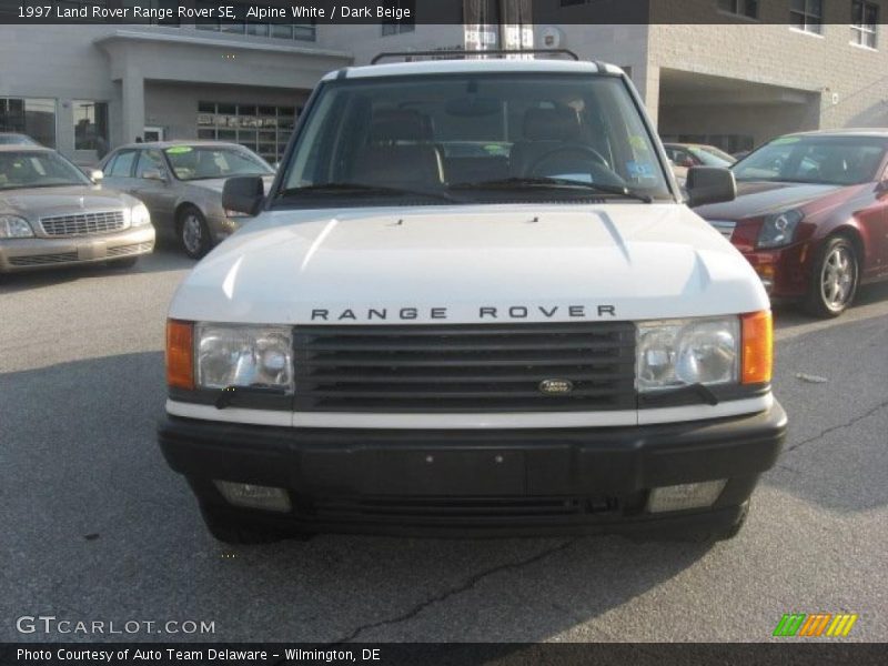 Alpine White / Dark Beige 1997 Land Rover Range Rover SE