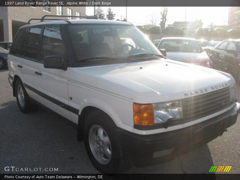 Alpine White / Dark Beige 1997 Land Rover Range Rover SE