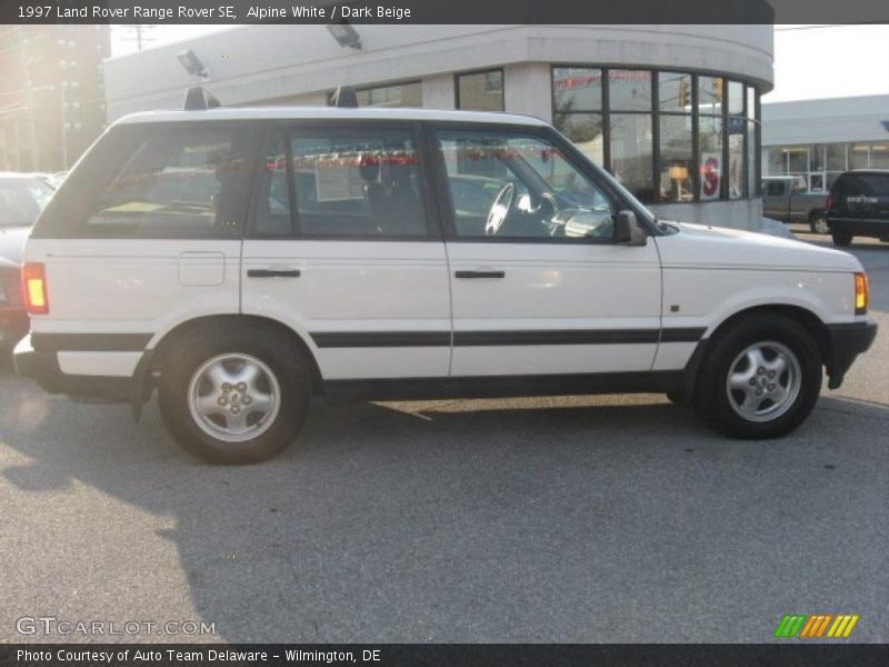 Alpine White / Dark Beige 1997 Land Rover Range Rover SE