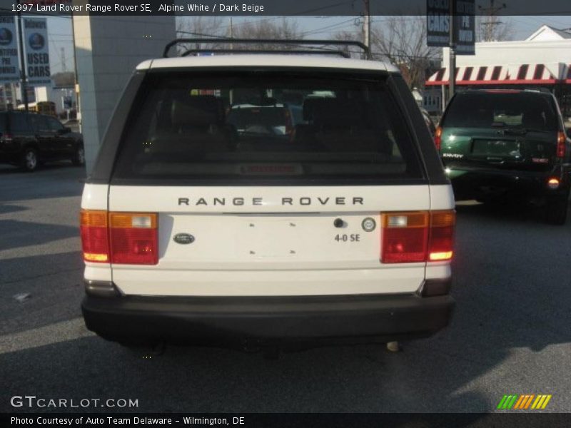 Alpine White / Dark Beige 1997 Land Rover Range Rover SE