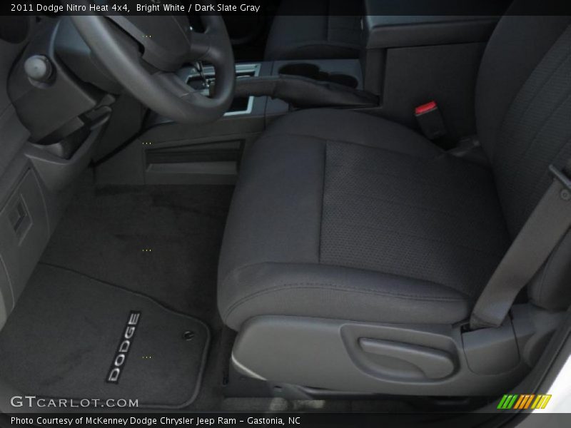 Bright White / Dark Slate Gray 2011 Dodge Nitro Heat 4x4