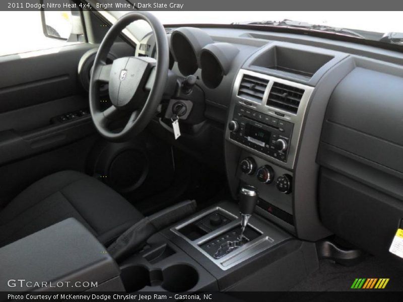 Bright White / Dark Slate Gray 2011 Dodge Nitro Heat 4x4