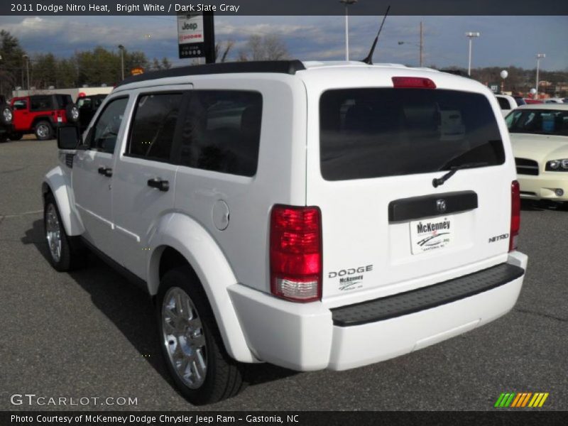 Bright White / Dark Slate Gray 2011 Dodge Nitro Heat