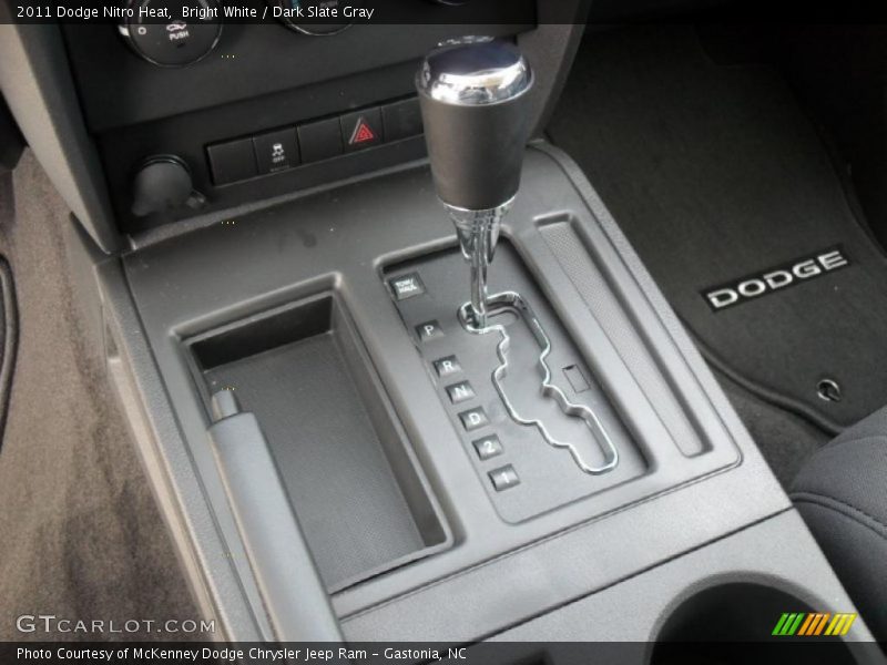Bright White / Dark Slate Gray 2011 Dodge Nitro Heat
