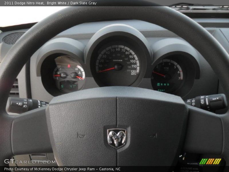 Bright White / Dark Slate Gray 2011 Dodge Nitro Heat