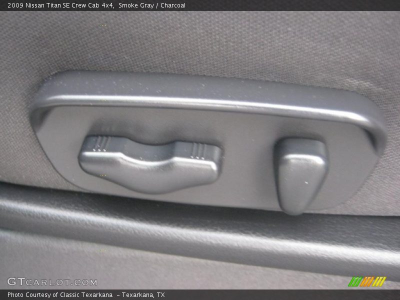 Smoke Gray / Charcoal 2009 Nissan Titan SE Crew Cab 4x4