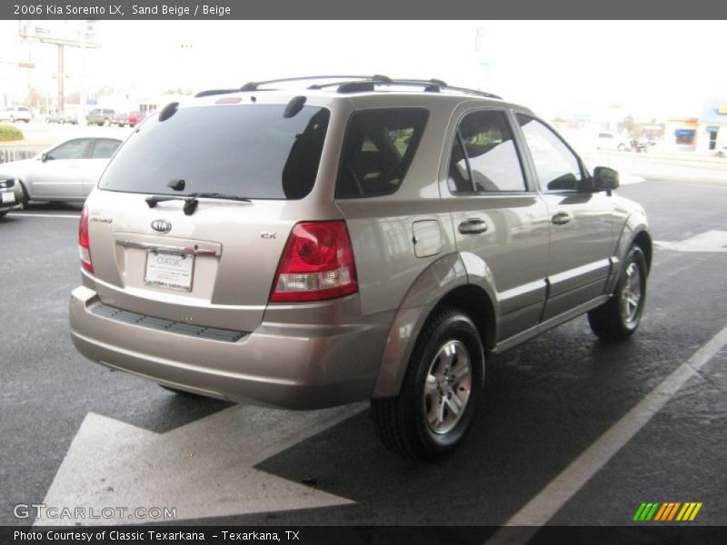 Sand Beige / Beige 2006 Kia Sorento LX