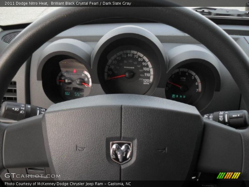 Brilliant Black Crystal Pearl / Dark Slate Gray 2011 Dodge Nitro Heat