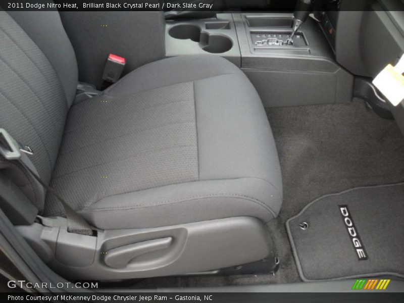Brilliant Black Crystal Pearl / Dark Slate Gray 2011 Dodge Nitro Heat