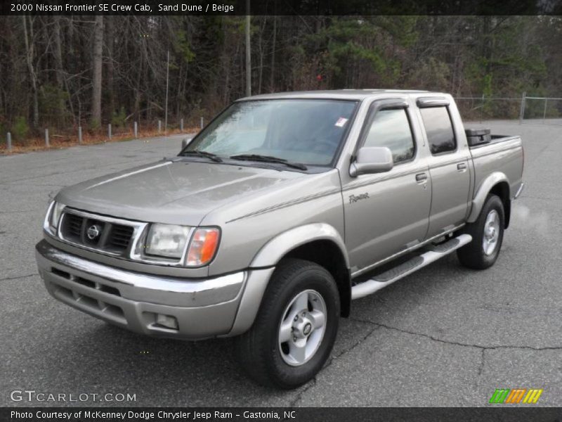 Sand Dune / Beige 2000 Nissan Frontier SE Crew Cab