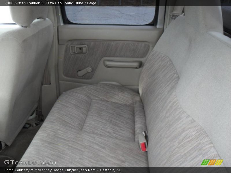 Sand Dune / Beige 2000 Nissan Frontier SE Crew Cab