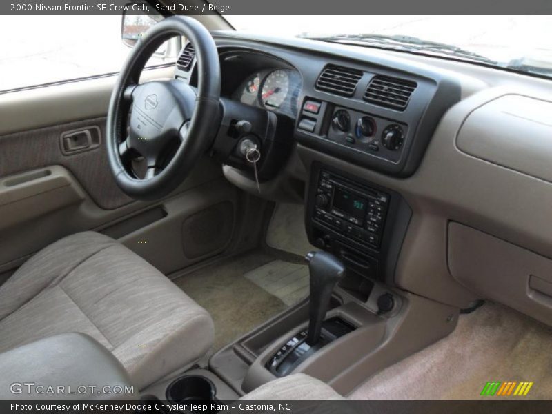Sand Dune / Beige 2000 Nissan Frontier SE Crew Cab