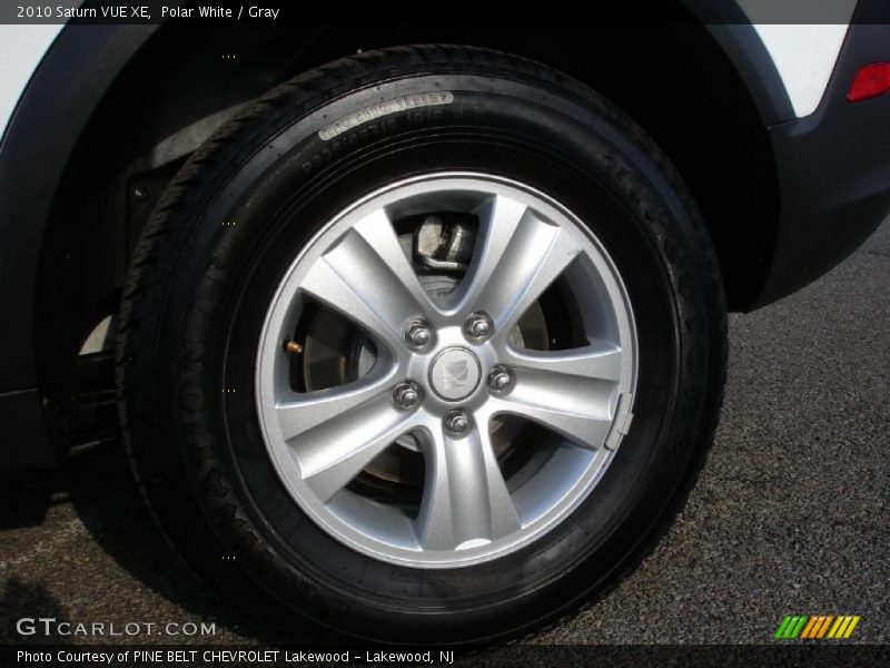 Polar White / Gray 2010 Saturn VUE XE