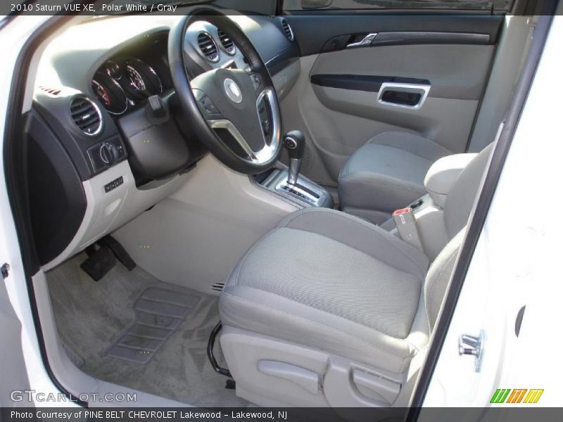 Polar White / Gray 2010 Saturn VUE XE