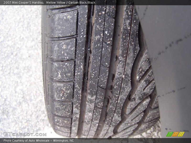 Mellow Yellow / Carbon Black/Black 2007 Mini Cooper S Hardtop