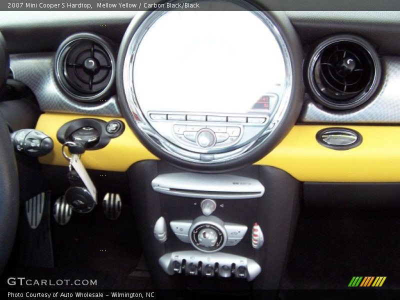 Mellow Yellow / Carbon Black/Black 2007 Mini Cooper S Hardtop