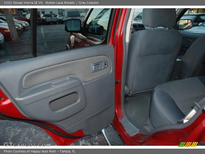 Molten Lava Metallic / Gray Celadon 2002 Nissan Xterra SE V6