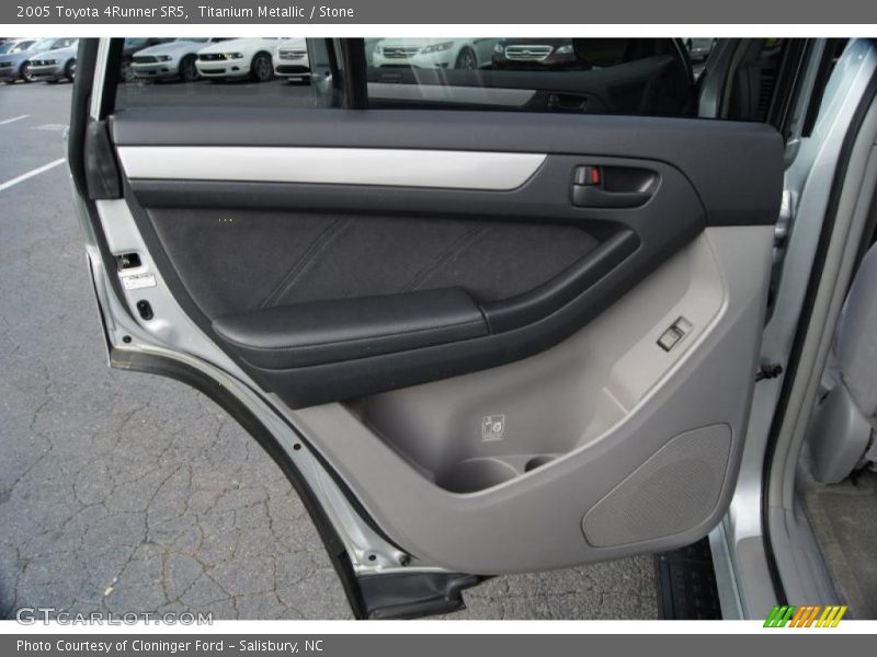 Titanium Metallic / Stone 2005 Toyota 4Runner SR5