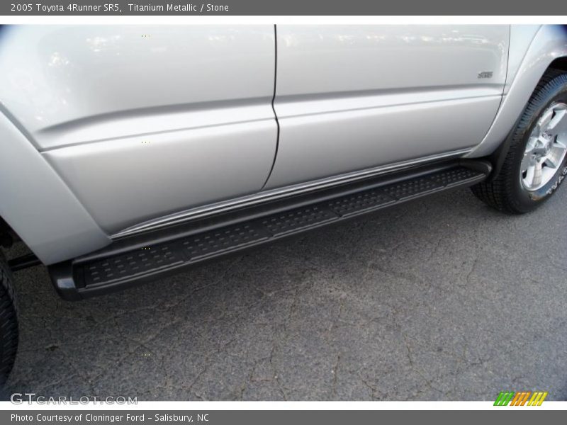 Titanium Metallic / Stone 2005 Toyota 4Runner SR5
