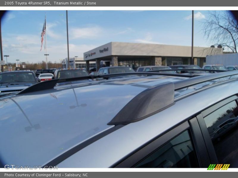 Titanium Metallic / Stone 2005 Toyota 4Runner SR5