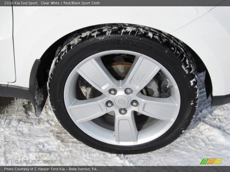 Clear White / Red/Black Sport Cloth 2010 Kia Soul Sport