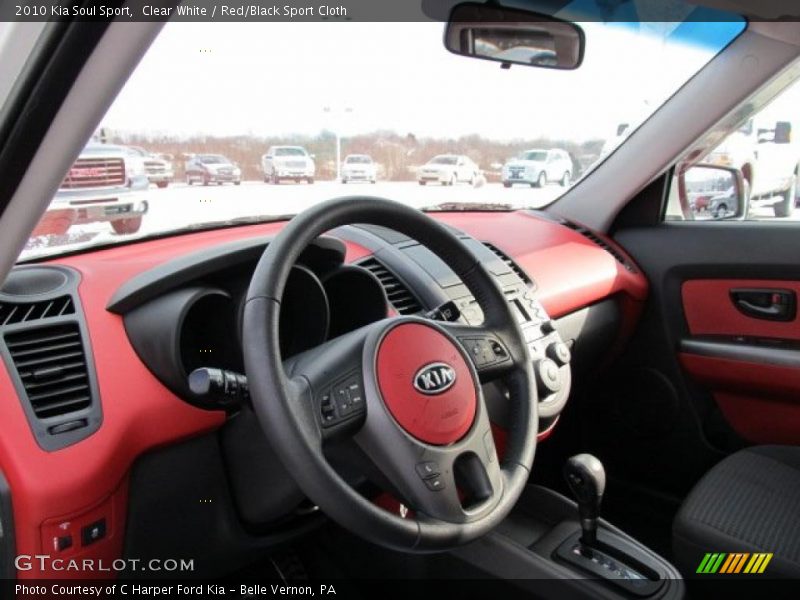 Clear White / Red/Black Sport Cloth 2010 Kia Soul Sport