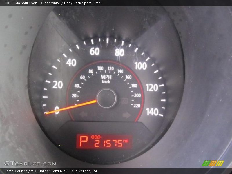 Clear White / Red/Black Sport Cloth 2010 Kia Soul Sport
