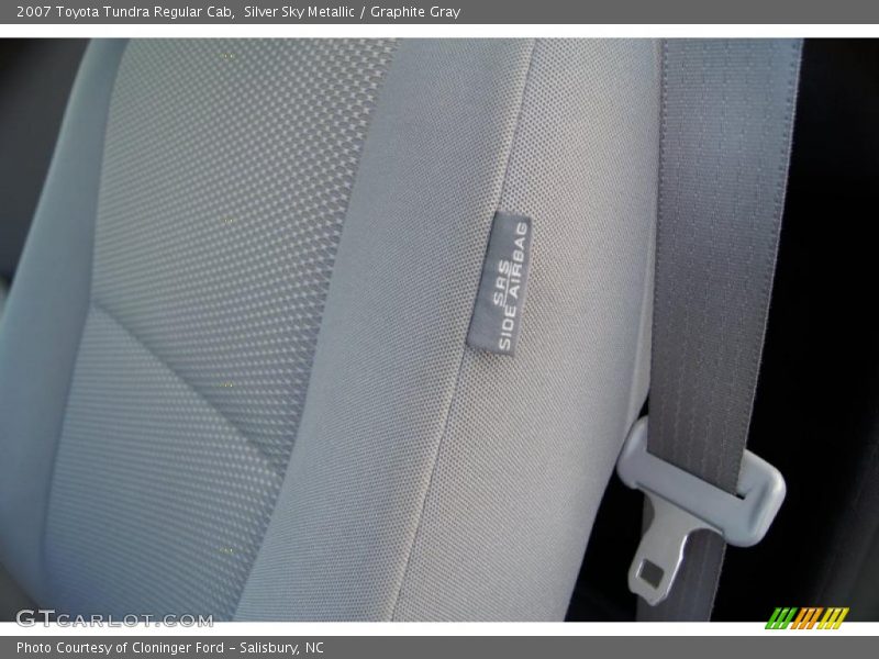 Silver Sky Metallic / Graphite Gray 2007 Toyota Tundra Regular Cab