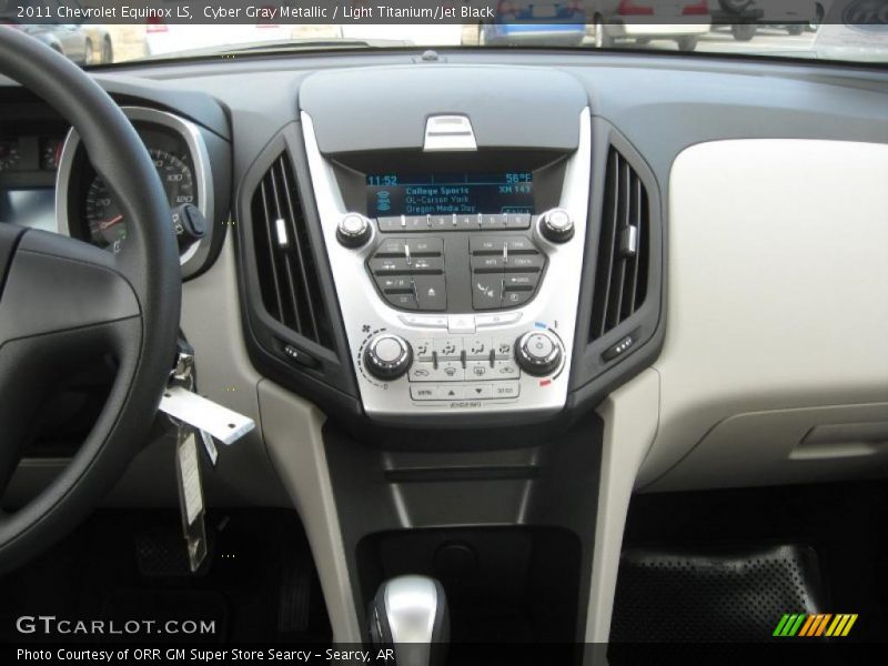 Cyber Gray Metallic / Light Titanium/Jet Black 2011 Chevrolet Equinox LS