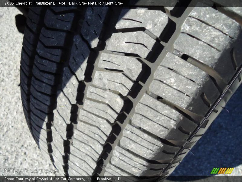 Dark Gray Metallic / Light Gray 2005 Chevrolet TrailBlazer LT 4x4