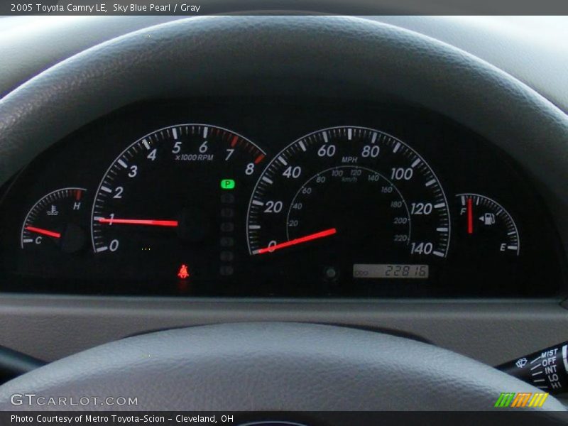 Sky Blue Pearl / Gray 2005 Toyota Camry LE