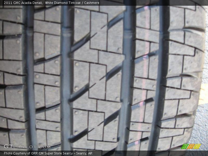 White Diamond Tintcoat / Cashmere 2011 GMC Acadia Denali