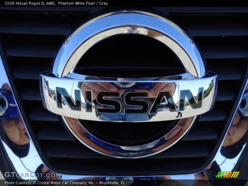 Phantom White Pearl / Gray 2008 Nissan Rogue SL AWD