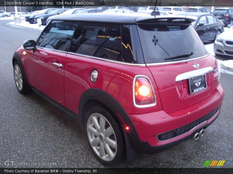 Chili Red / Black/Grey 2009 Mini Cooper S Hardtop