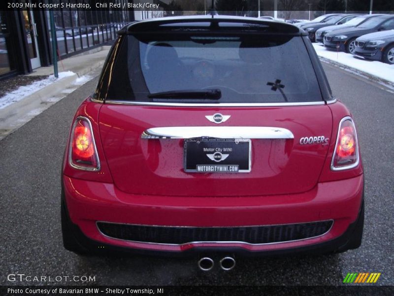 Chili Red / Black/Grey 2009 Mini Cooper S Hardtop