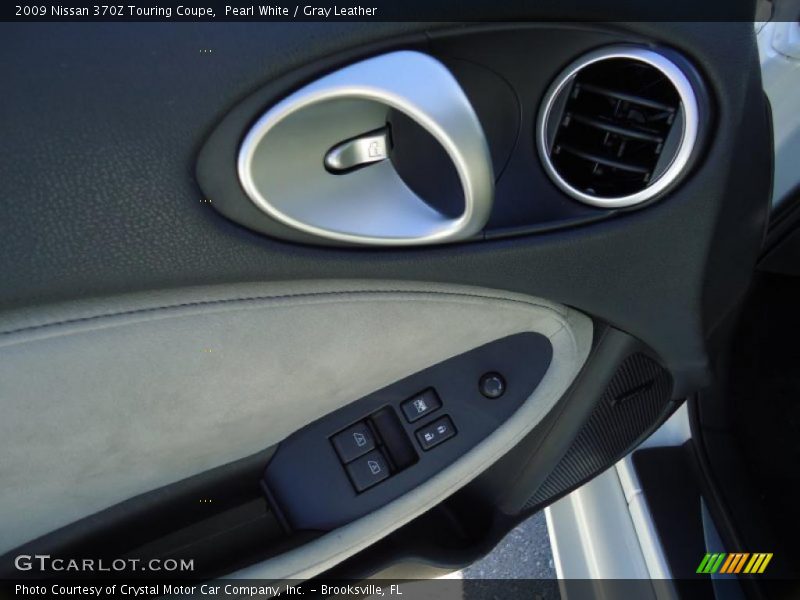 Pearl White / Gray Leather 2009 Nissan 370Z Touring Coupe