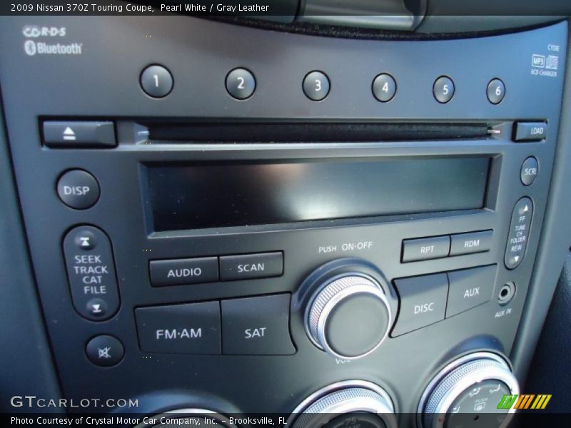 Pearl White / Gray Leather 2009 Nissan 370Z Touring Coupe