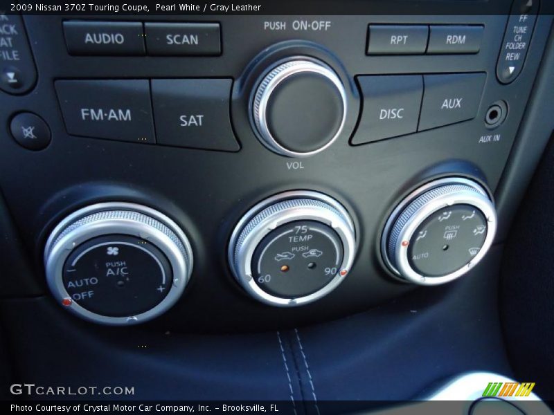 Pearl White / Gray Leather 2009 Nissan 370Z Touring Coupe