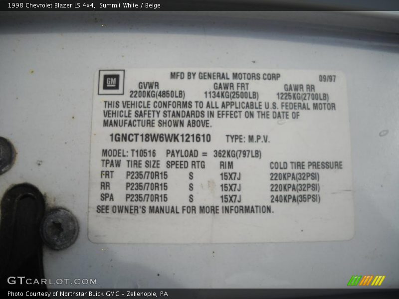 Summit White / Beige 1998 Chevrolet Blazer LS 4x4