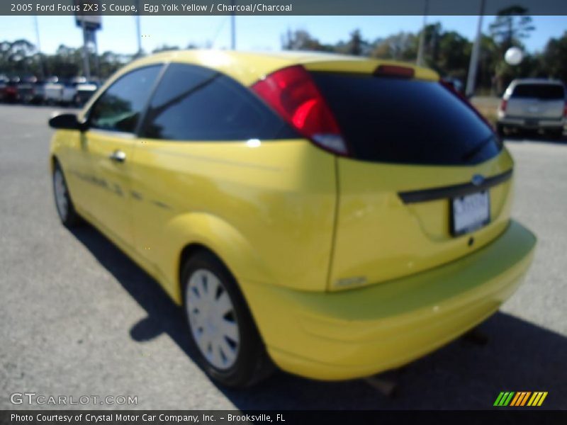Egg Yolk Yellow / Charcoal/Charcoal 2005 Ford Focus ZX3 S Coupe