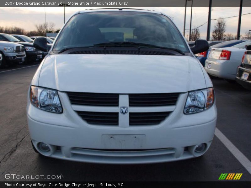 Stone White / Medium Slate Gray 2007 Dodge Grand Caravan SXT