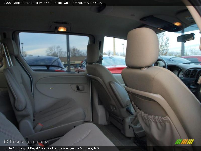 Stone White / Medium Slate Gray 2007 Dodge Grand Caravan SXT