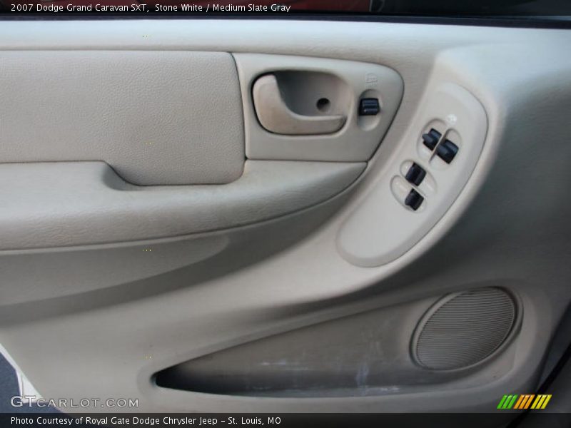Stone White / Medium Slate Gray 2007 Dodge Grand Caravan SXT
