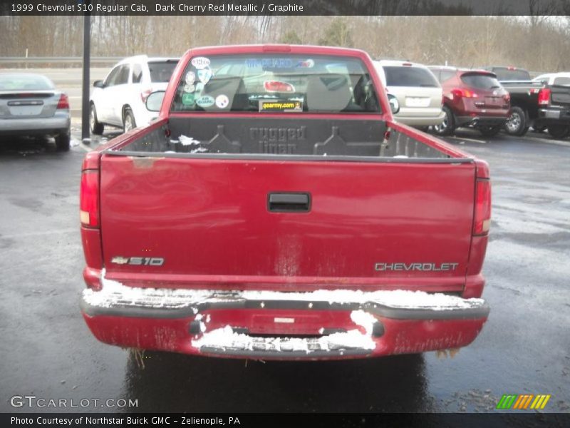 Dark Cherry Red Metallic / Graphite 1999 Chevrolet S10 Regular Cab