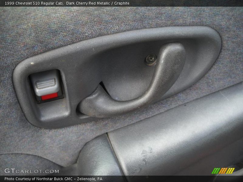 Dark Cherry Red Metallic / Graphite 1999 Chevrolet S10 Regular Cab