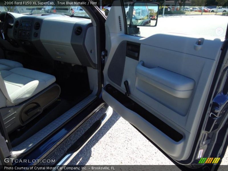 True Blue Metallic / Flint 2006 Ford F150 XL SuperCab