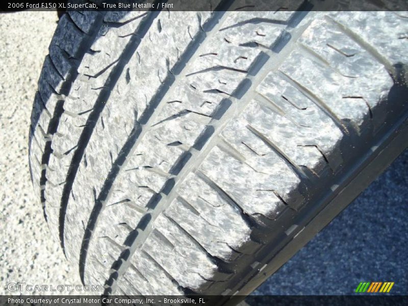 True Blue Metallic / Flint 2006 Ford F150 XL SuperCab